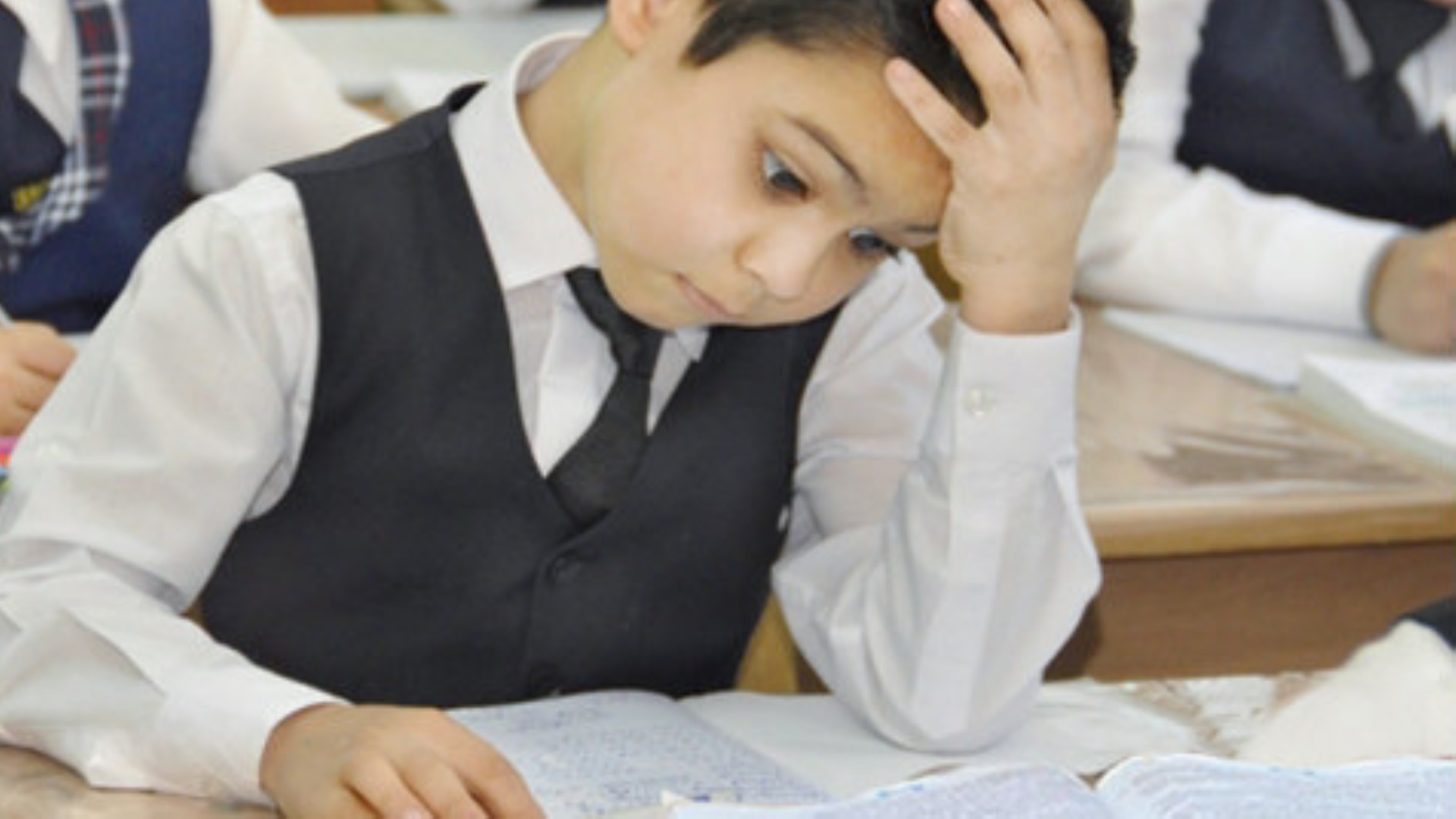 Bepul, sifatli 5-SINF matematika kursi - Ustoz AI. Ustoz Dildora Hoshimova 5-SINF matematika